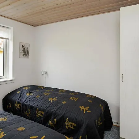 Holiday Avernakovej Bøjden